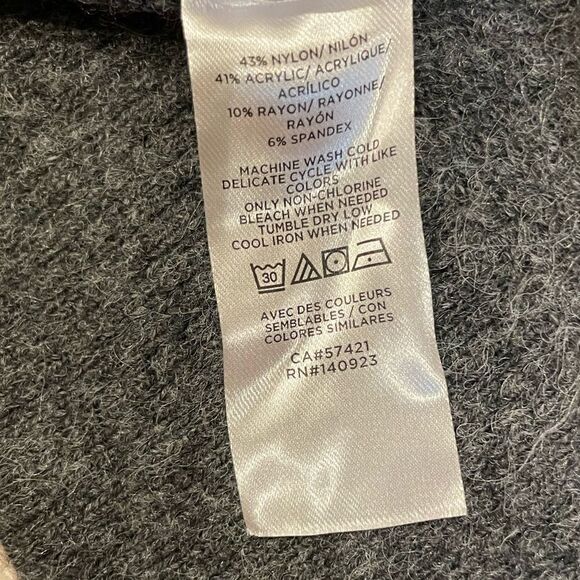 EUC Lou & Grey Sweater Gray Sz. XXS - Picture 3 of 4